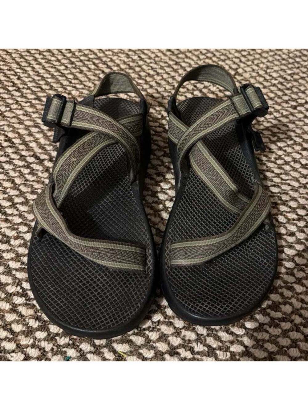 Chaco Olive Green Sandals Vibram Rubber Size 11 M Men’s
